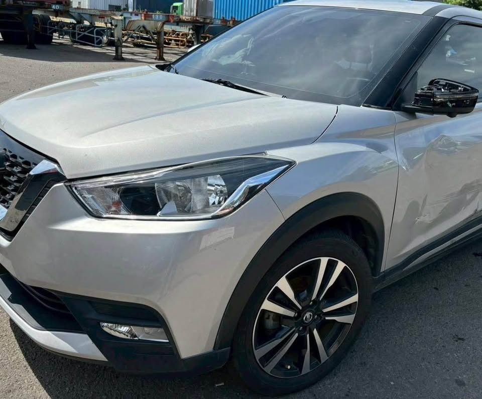 Nissan Kicks 整車拆賣 二手零件照片 - Orange Garage