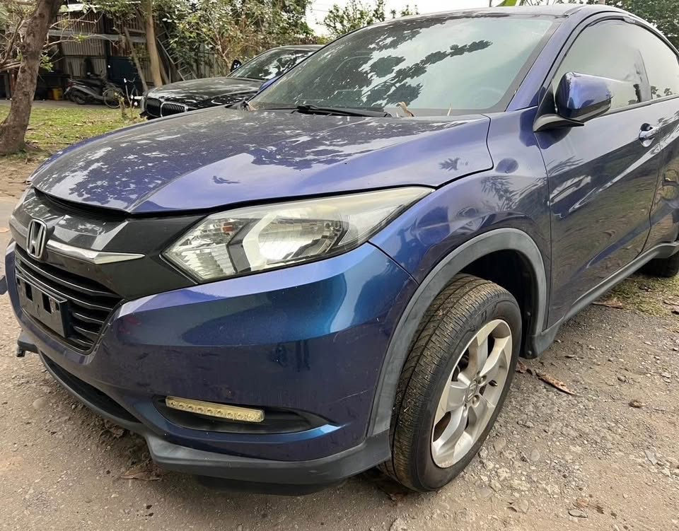 Honda HR-V 1.8 整車拆賣 二手零件照片 - Orange Garage