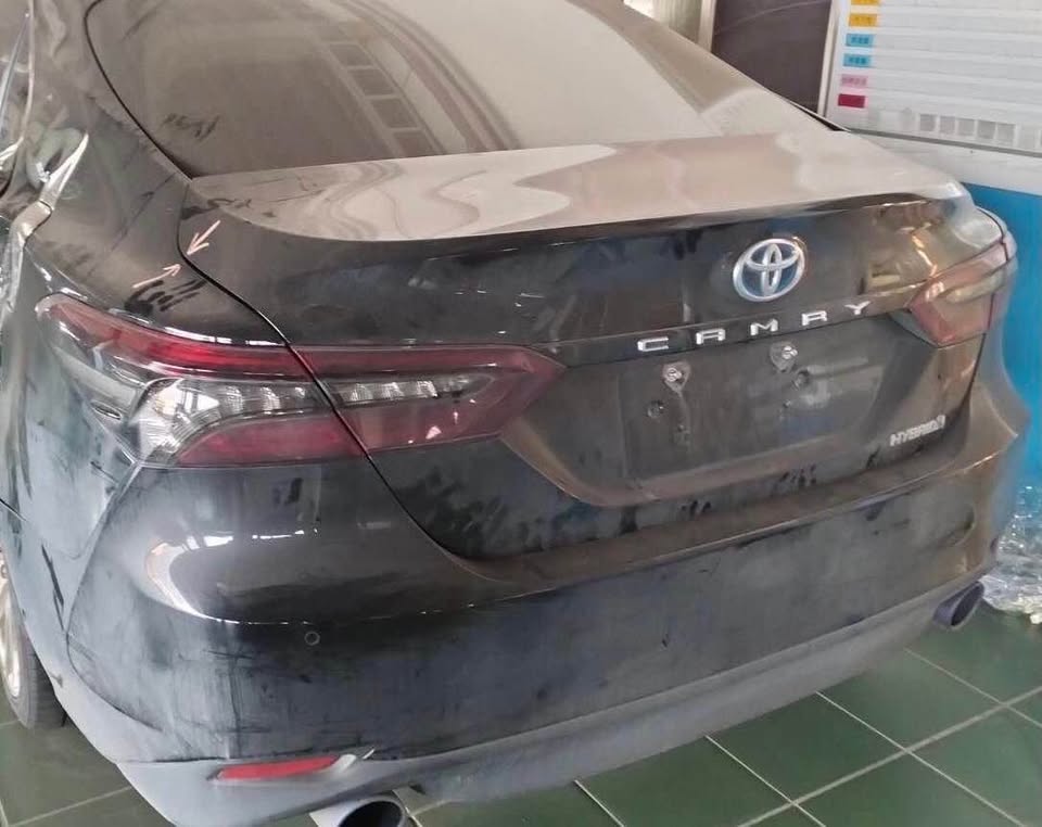 Toyota Camry Hybrid 整車拆賣 二手零件照片 - Orange Garage