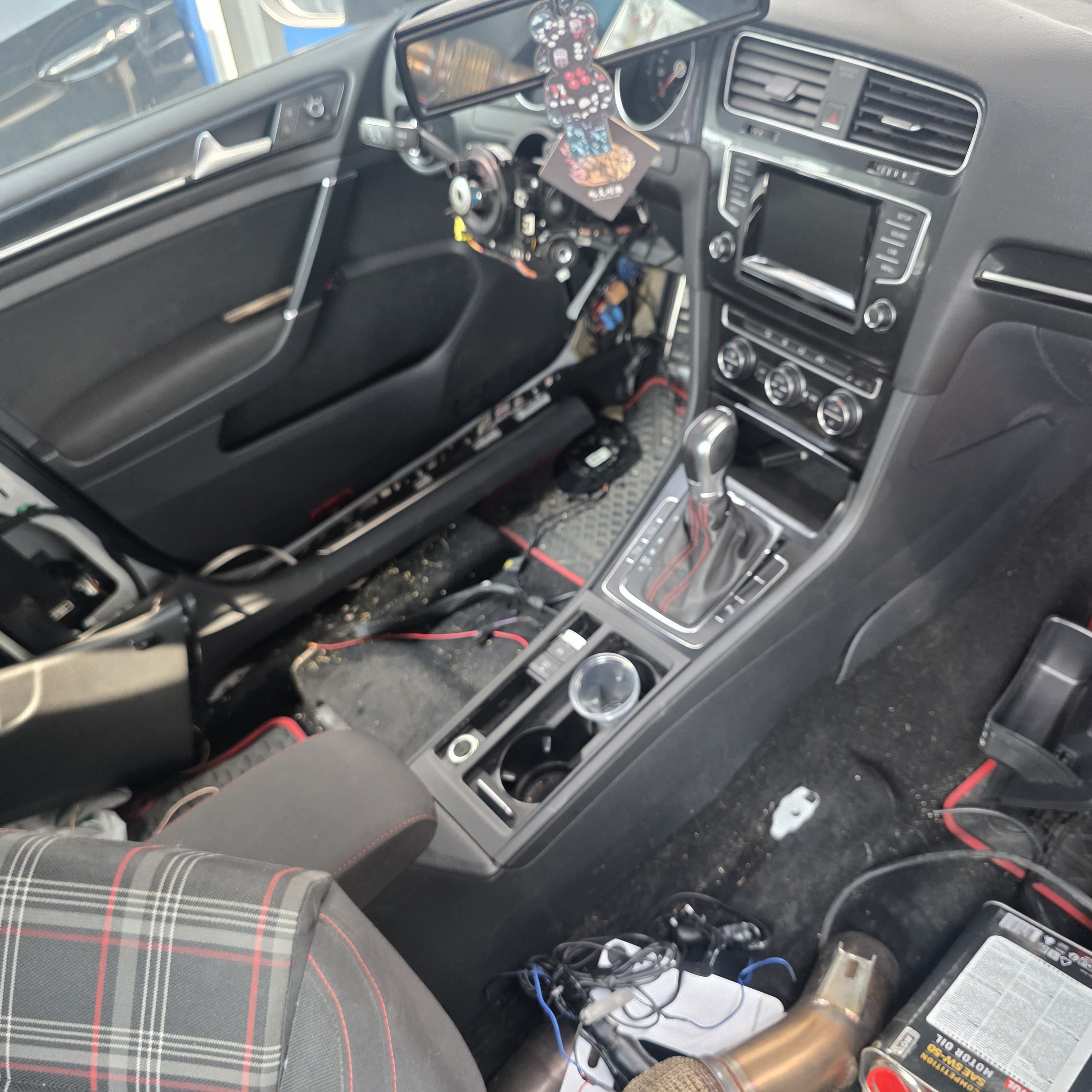 Volkswagen Golf GTI 整車拆賣 二手零件照片 - Orange Garage