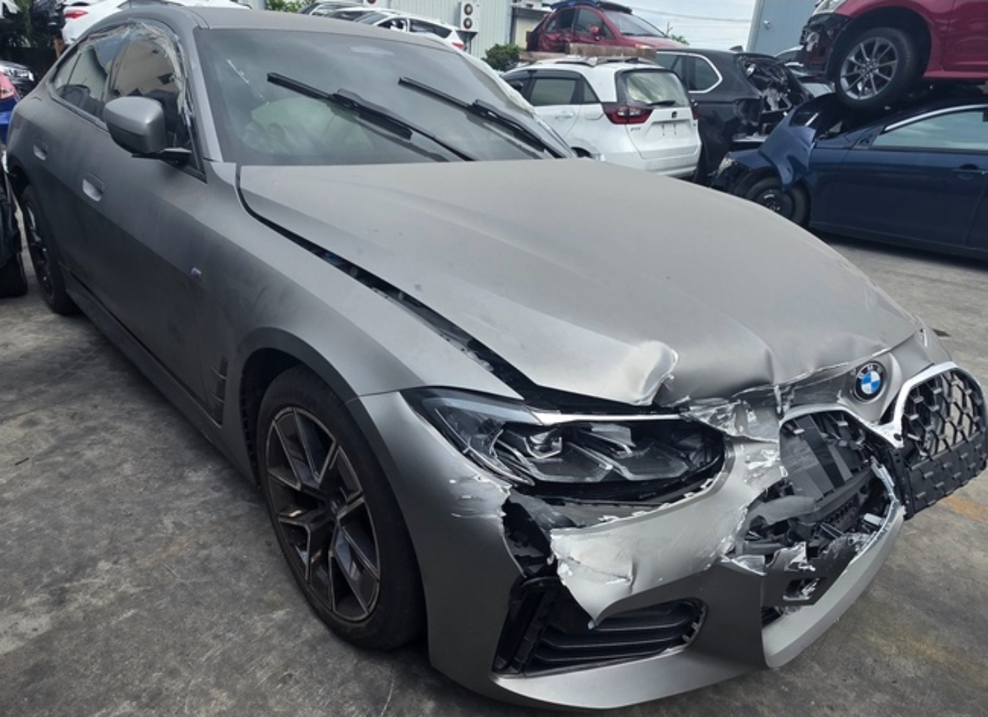 BMW 4 Series 420i GC 整車拆賣 二手零件照片 - Orange Garage