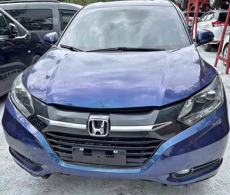 Honda HR-V 1.8 整車拆賣 二手零件照片 - Orange Garage