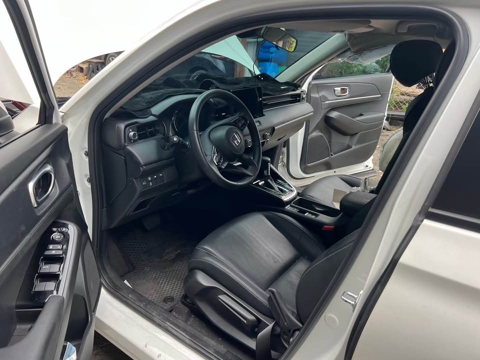 Honda HR-V 1.5 整車拆賣 二手零件照片 - Orange Garage
