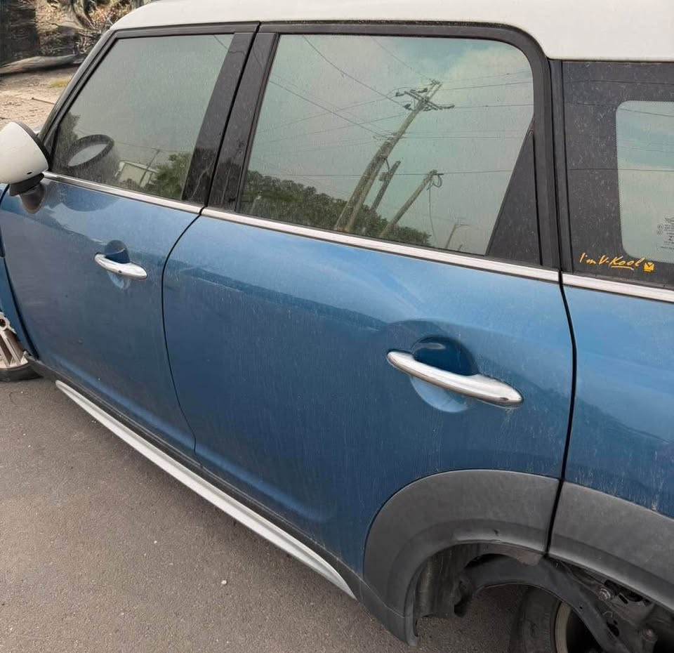Mini Cooper Countryman Cooper S 整車拆賣 二手零件照片 - Orange Garage