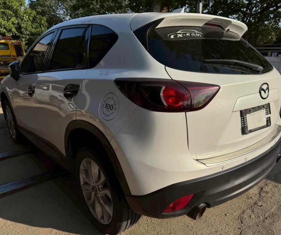 Mazda CX-5 2.0 整車拆賣 二手零件照片 - Orange Garage
