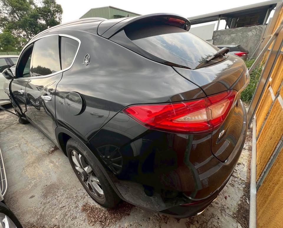 Maserati Levante 整車拆賣 二手零件照片 - Orange Garage