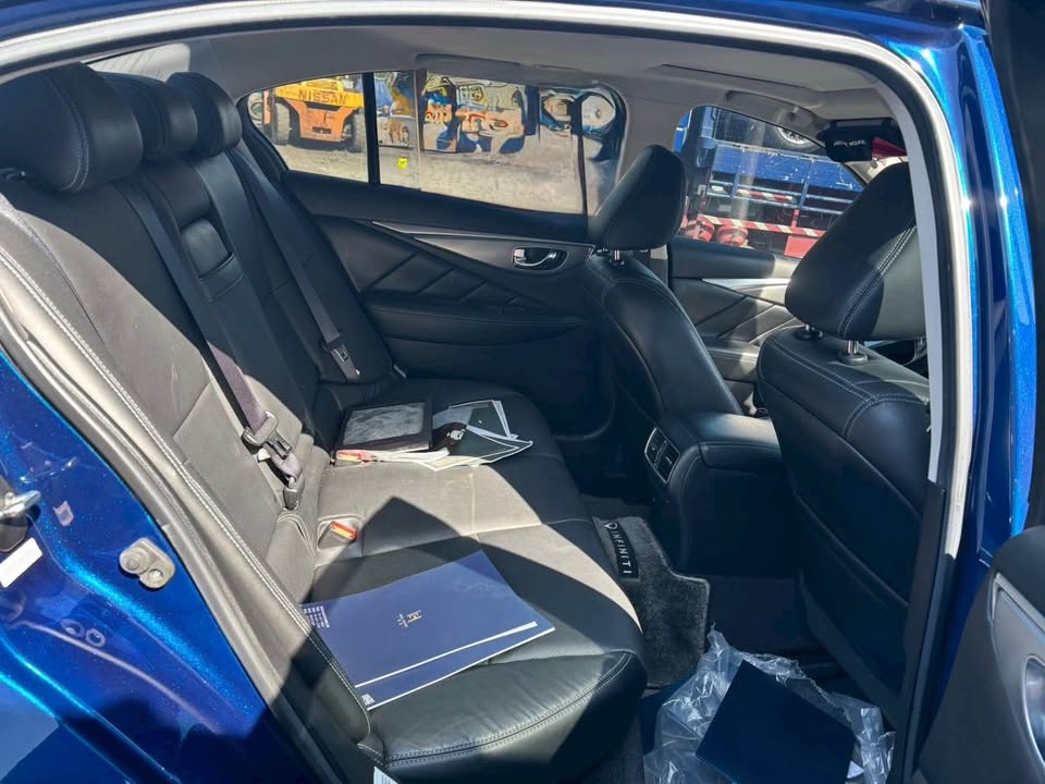 Infiniti Q50 2.0t 整車拆賣 二手零件照片 - Orange Garage