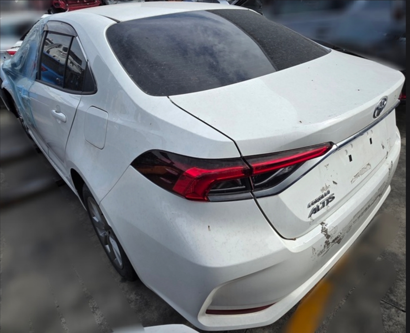 Toyota Corolla Altis 1.8 整車拆賣 二手零件照片 - Orange Garage