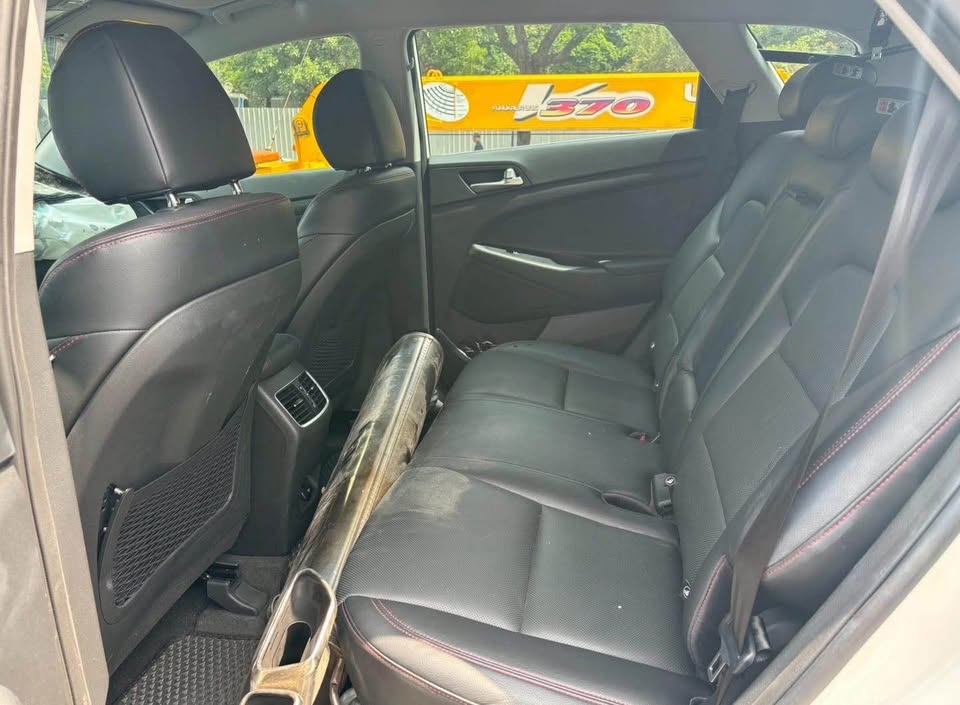 Hyundai Tucson 1.6T 整車拆賣 二手零件照片 - Orange Garage