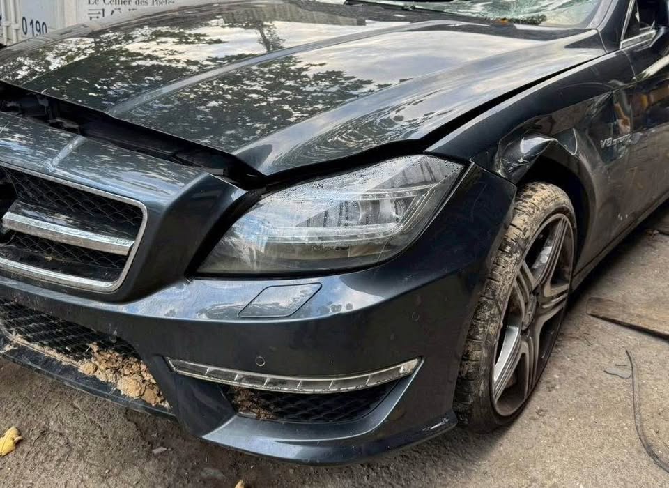 Mercedes-Benz CLS CLS 63 整車拆賣 二手零件照片 - Orange Garage
