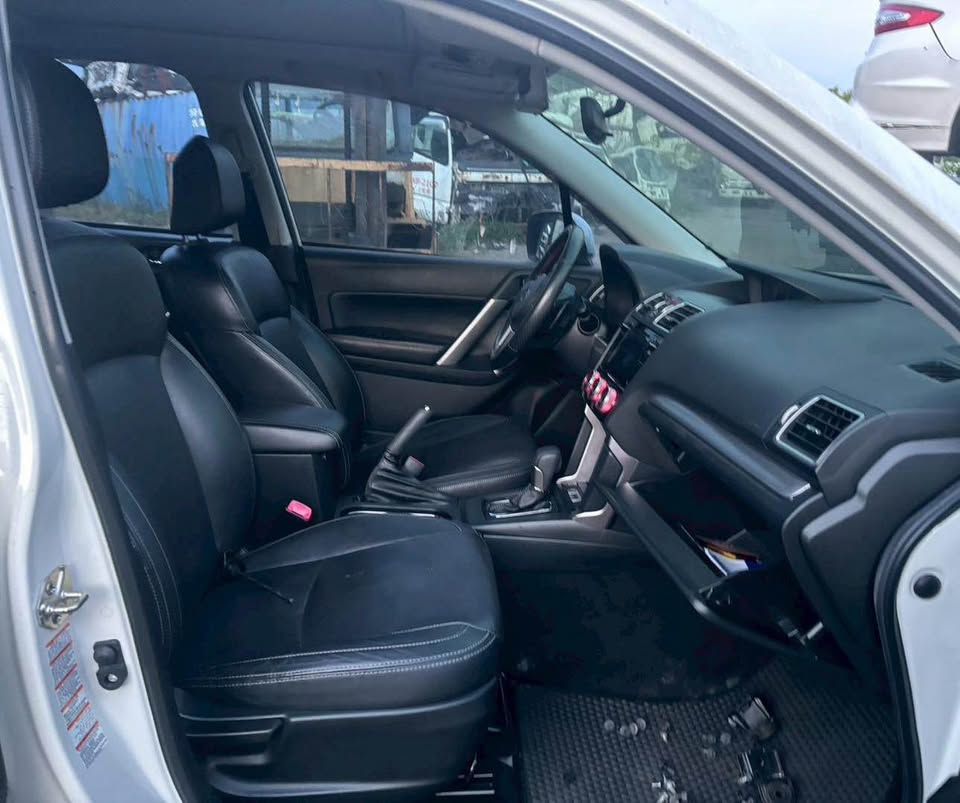 Subaru Forester 2.0XT／XT-P 整車拆賣 二手零件照片 - Orange Garage