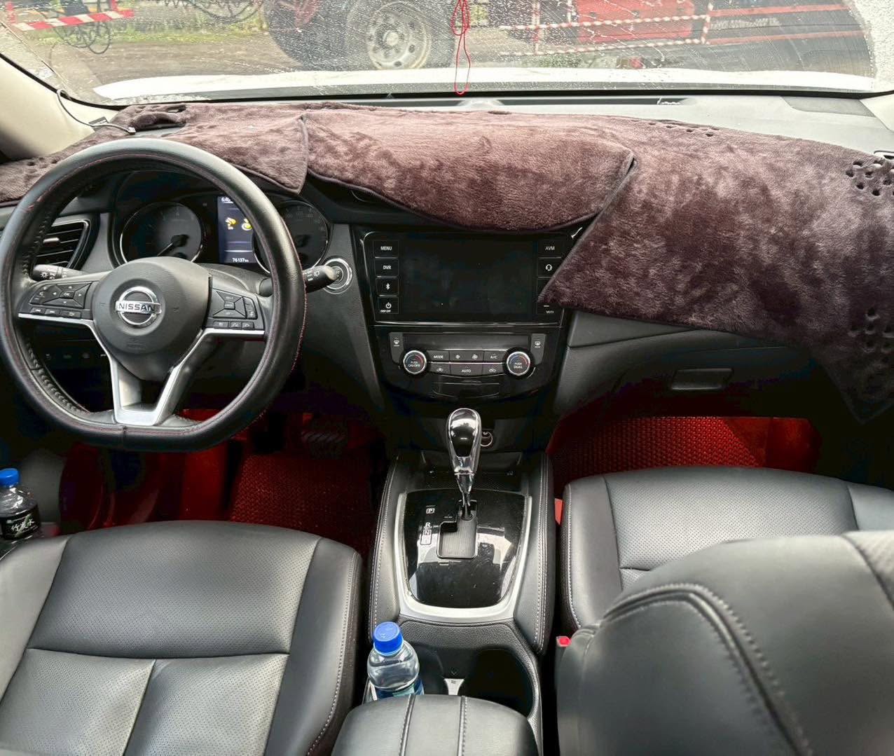 Nissan X-Trail 2.5 整車拆賣 二手零件照片 - Orange Garage