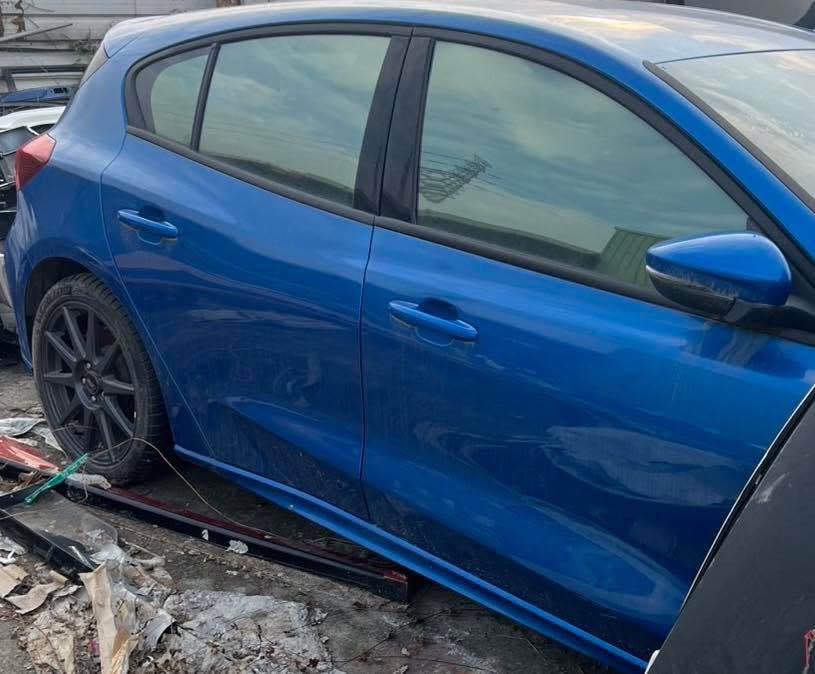 Ford Focus ST-Line 1.5 整車拆賣 二手零件照片 - Orange Garage