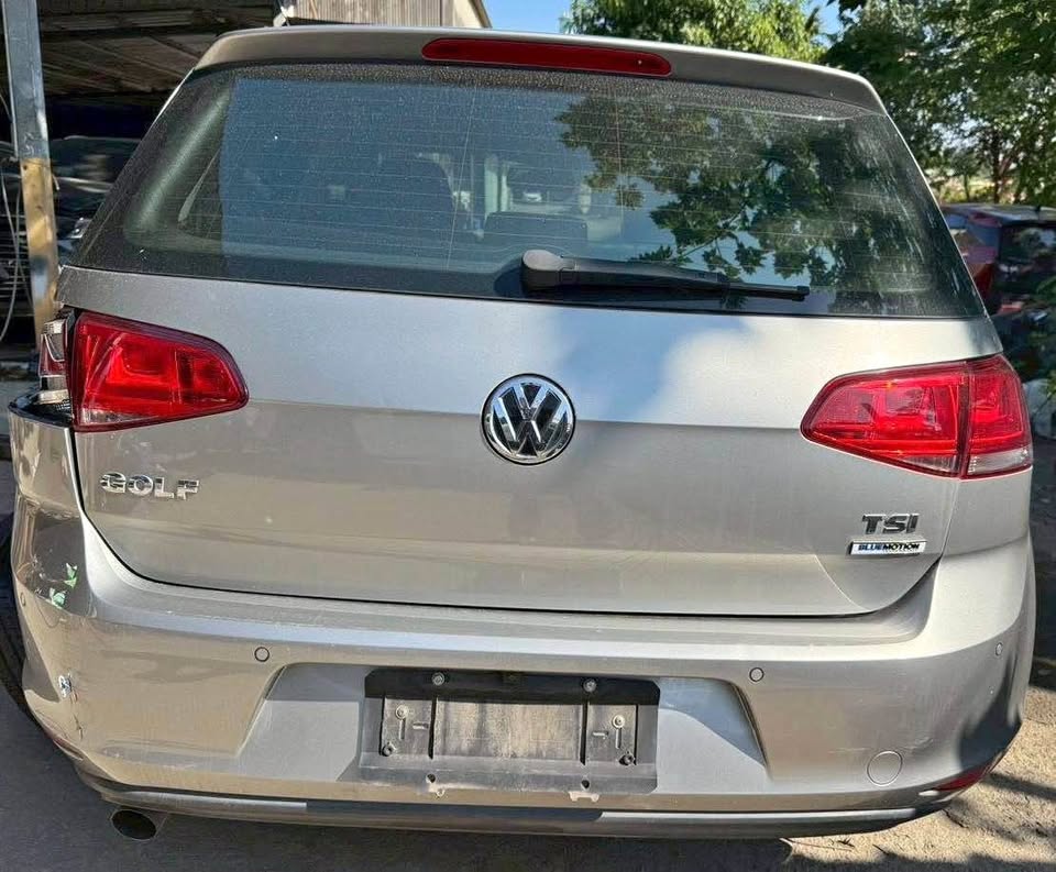 Volkswagen Golf 1.2 TSI 整車拆賣 二手零件照片 - Orange Garage