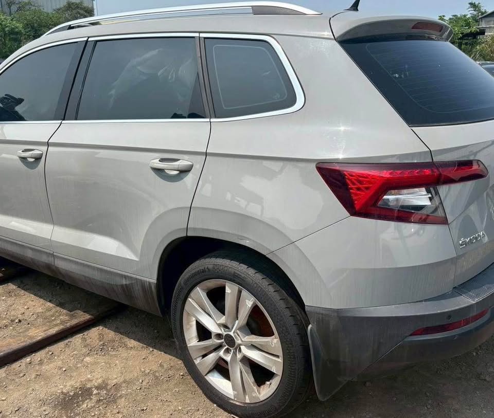 Škoda Karoq 1.5 TSI DSG 整車拆賣 二手零件照片 - Orange Garage