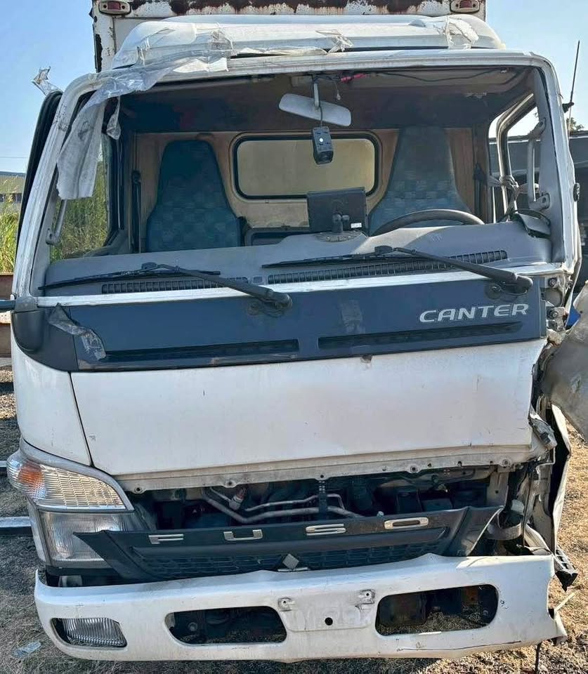 Mitsubishi Canter 3.5噸 整車拆賣 二手零件照片 - Orange Garage