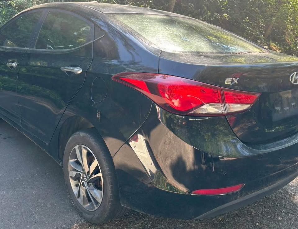 Hyundai Elantra Hyundai 1.8 整車拆賣 二手零件照片 - Orange Garage