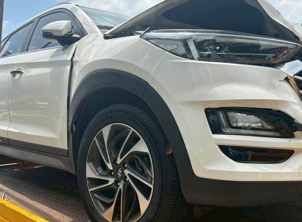Hyundai Tucson 1.6T 整車拆賣 二手零件照片 - Orange Garage