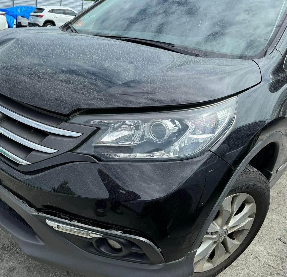 Honda CR-V 2.4 整車拆賣 二手零件照片 - Orange Garage