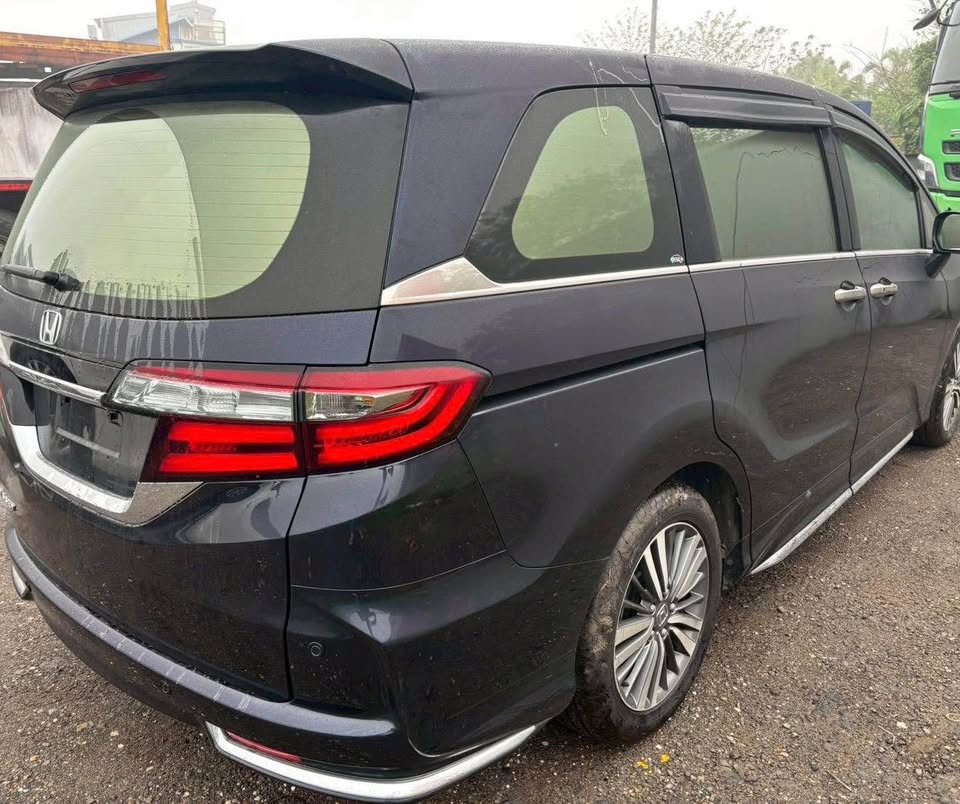 Honda Odyssey 2.4 i-VTEC 整車拆賣 二手零件照片 - Orange Garage