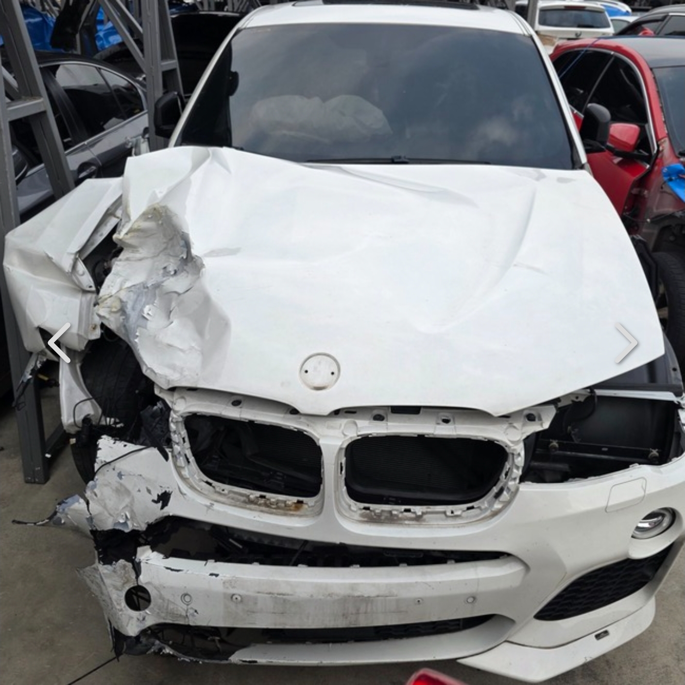 BMW X4 20i 整車拆賣 二手零件照片 - Orange Garage