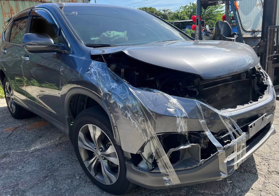 Honda CR-V 2.4 整車拆賣 二手零件照片 - Orange Garage