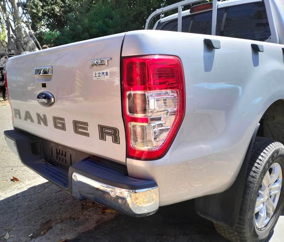 Ford Ranger 2.0 整車拆賣 二手零件照片 - Orange Garage