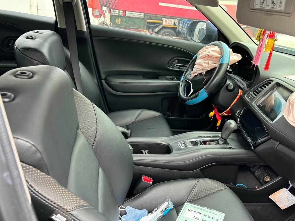 Honda HR-V 第一代 整車拆賣 二手零件照片 - Orange Garage