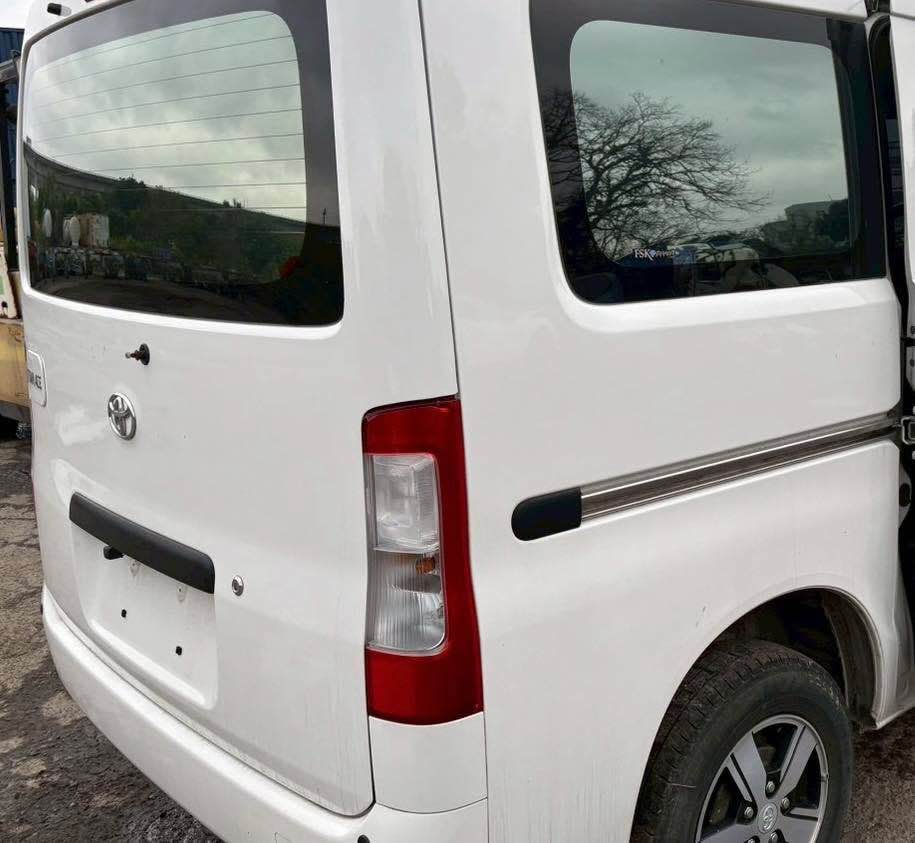 Toyota Town Ace Van 1.5 整車拆賣 二手零件照片 - Orange Garage
