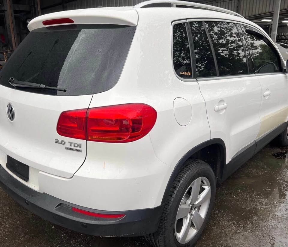 Volkswagen Tiguan 2.0 整車拆賣 二手零件照片 - Orange Garage