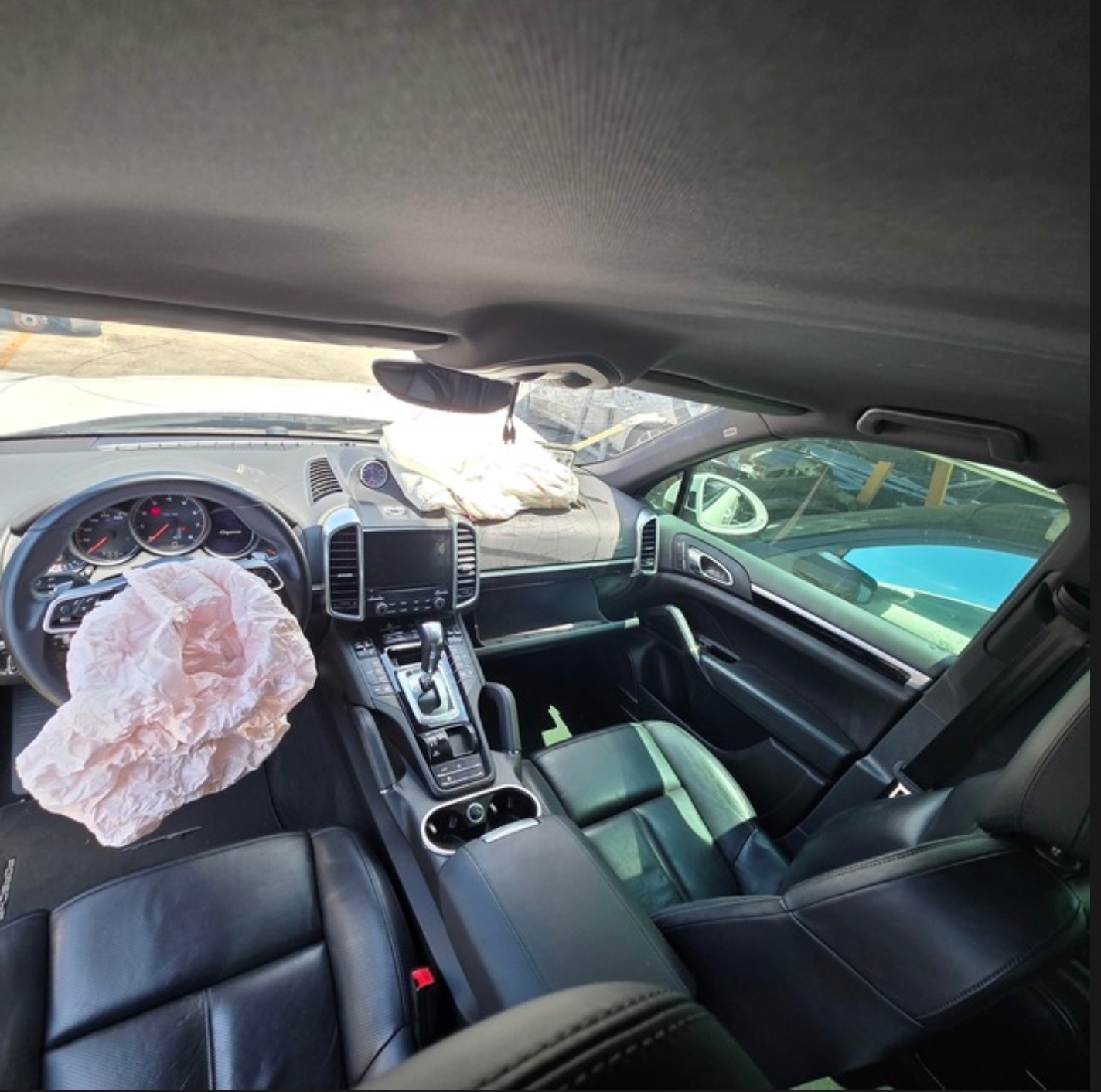 Porsche Cayenne 3.6 整車拆賣 二手零件照片 - Orange Garage