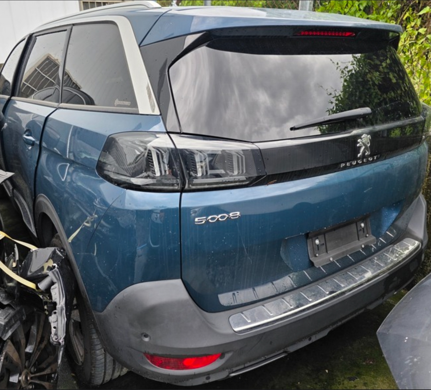 Peugeot 5008 1.6 PureTech GT 整車拆賣 二手零件照片 - Orange Garage