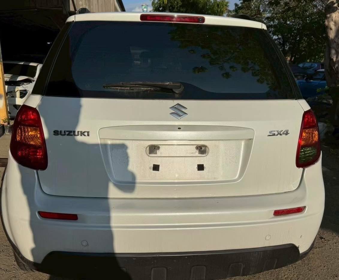 Suzuki SX4 2.0 J20A 整車拆賣 二手零件照片 - Orange Garage