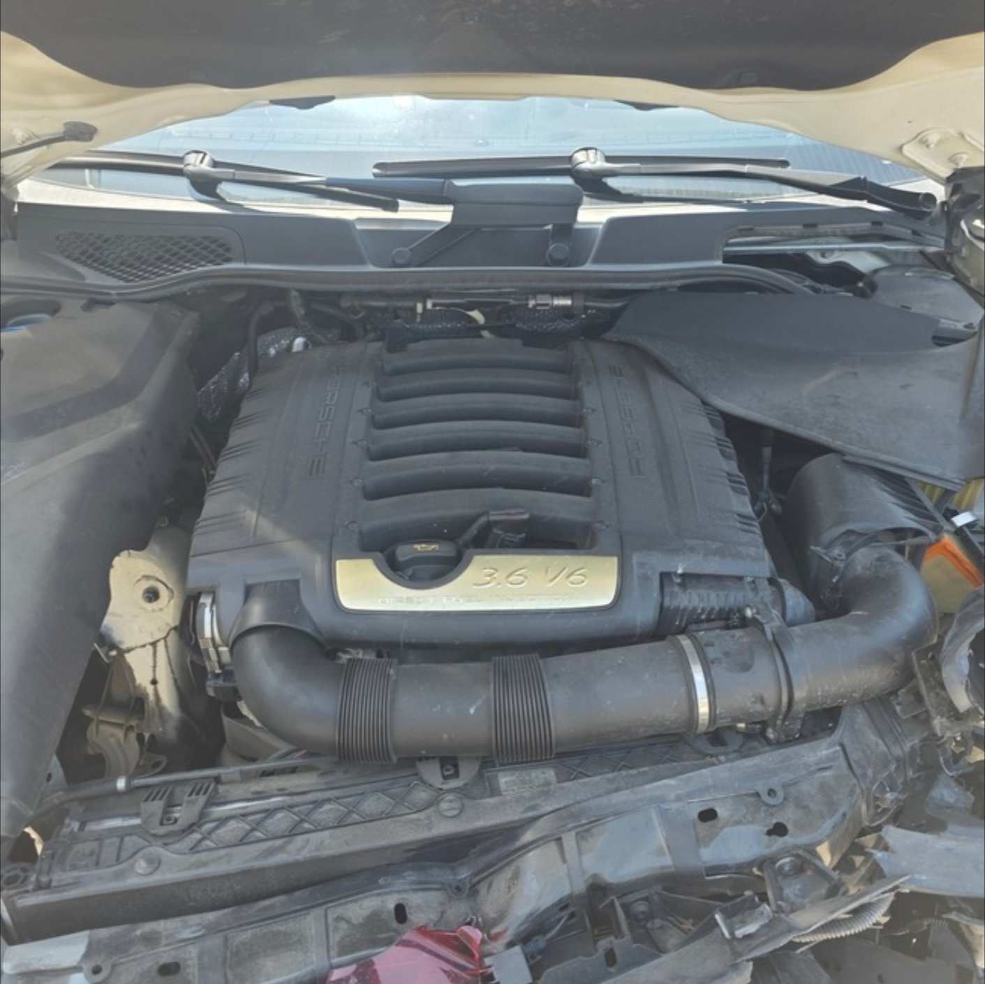 Porsche Cayenne 3.6 整車拆賣 二手零件照片 - Orange Garage