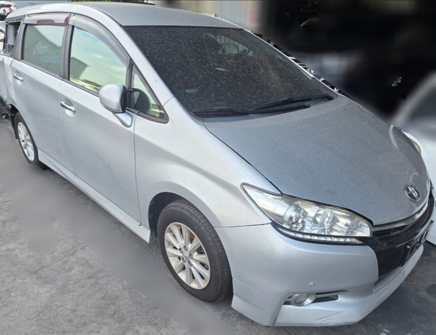 Toyota Wish 2.0 整車拆賣 二手零件照片 - Orange Garage