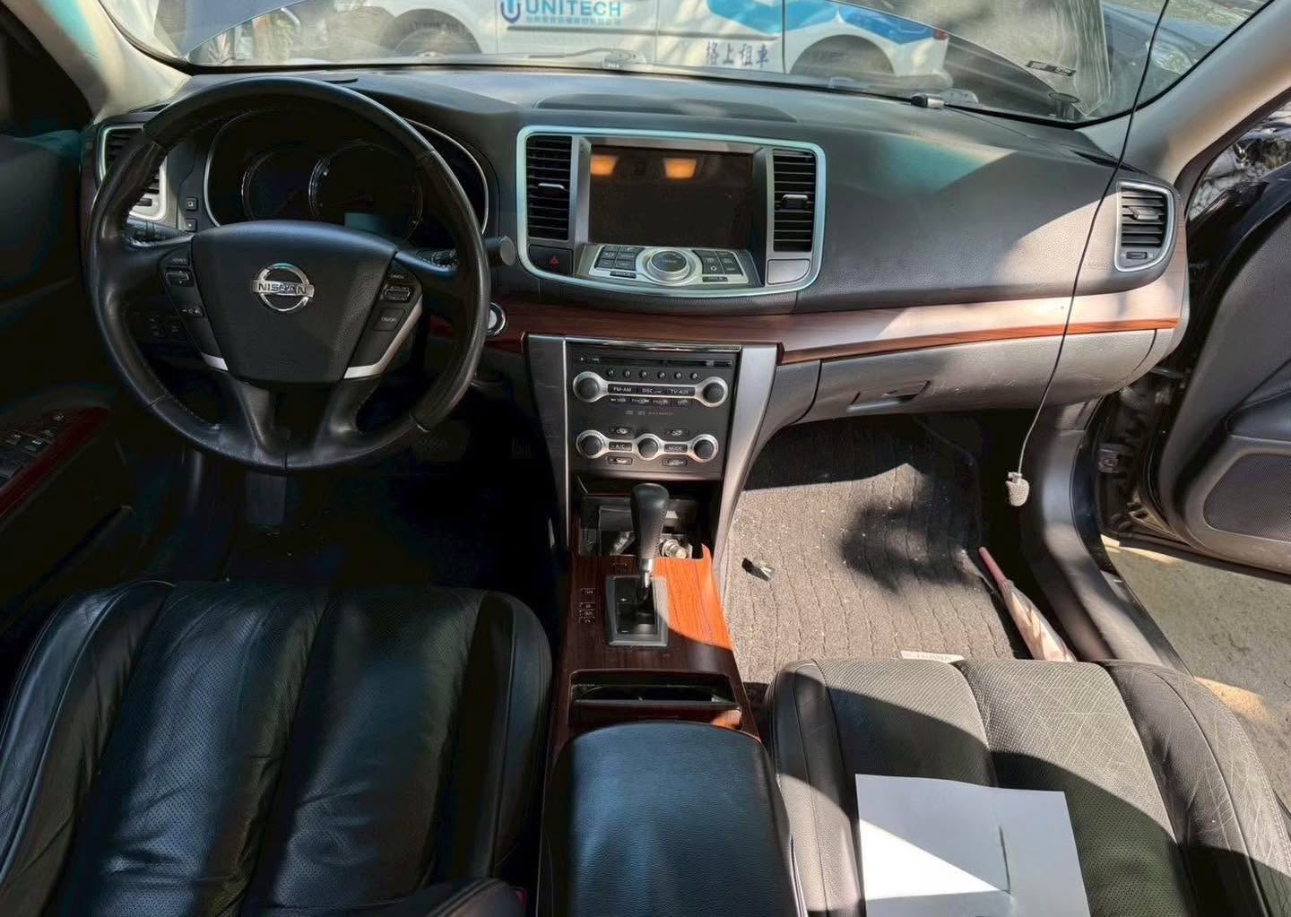 Nissan Teana 350XV 整車拆賣 二手零件照片 - Orange Garage