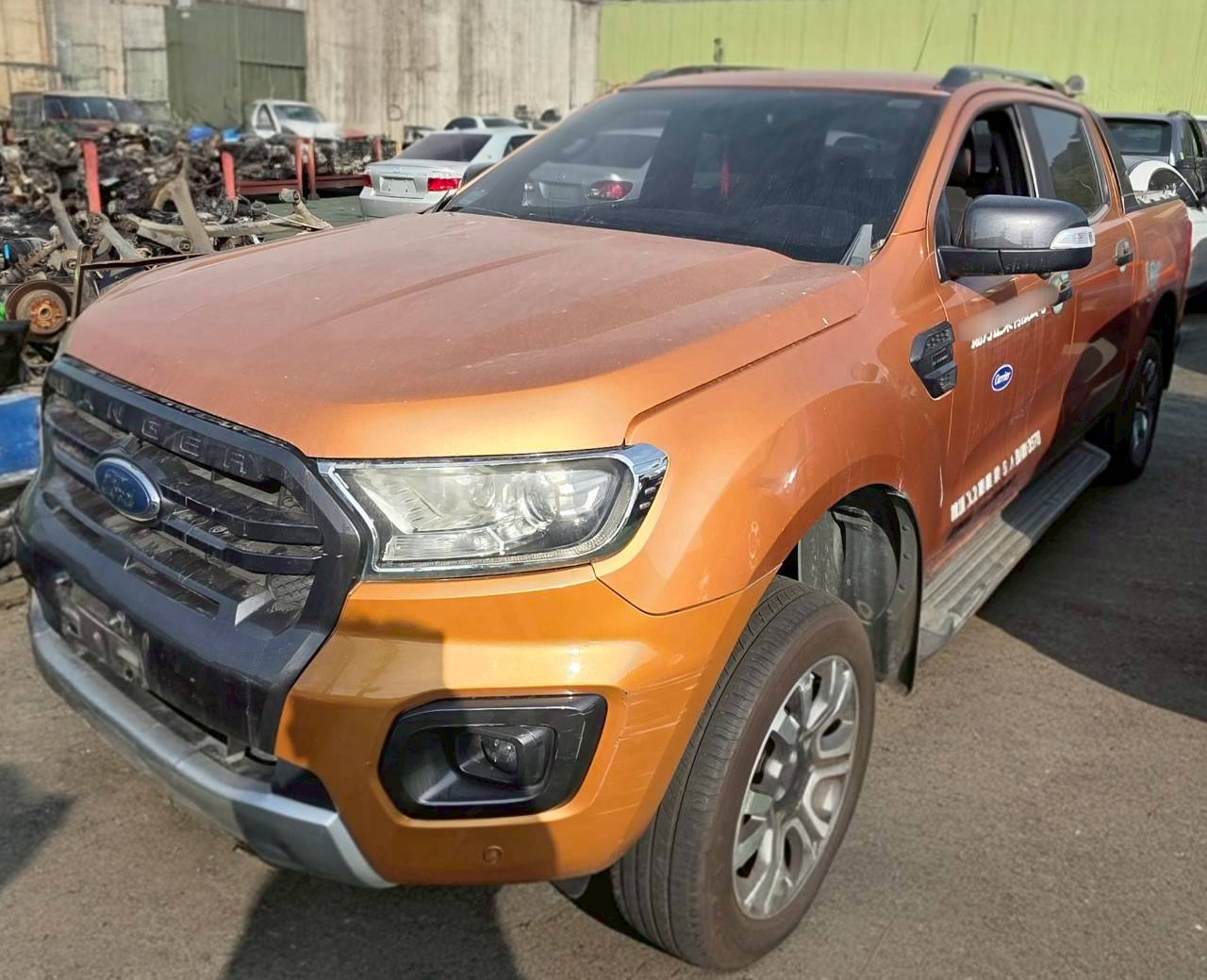 Ford Ranger 3.2 Wildtrak 整車拆賣 二手零件照片 - Orange Garage