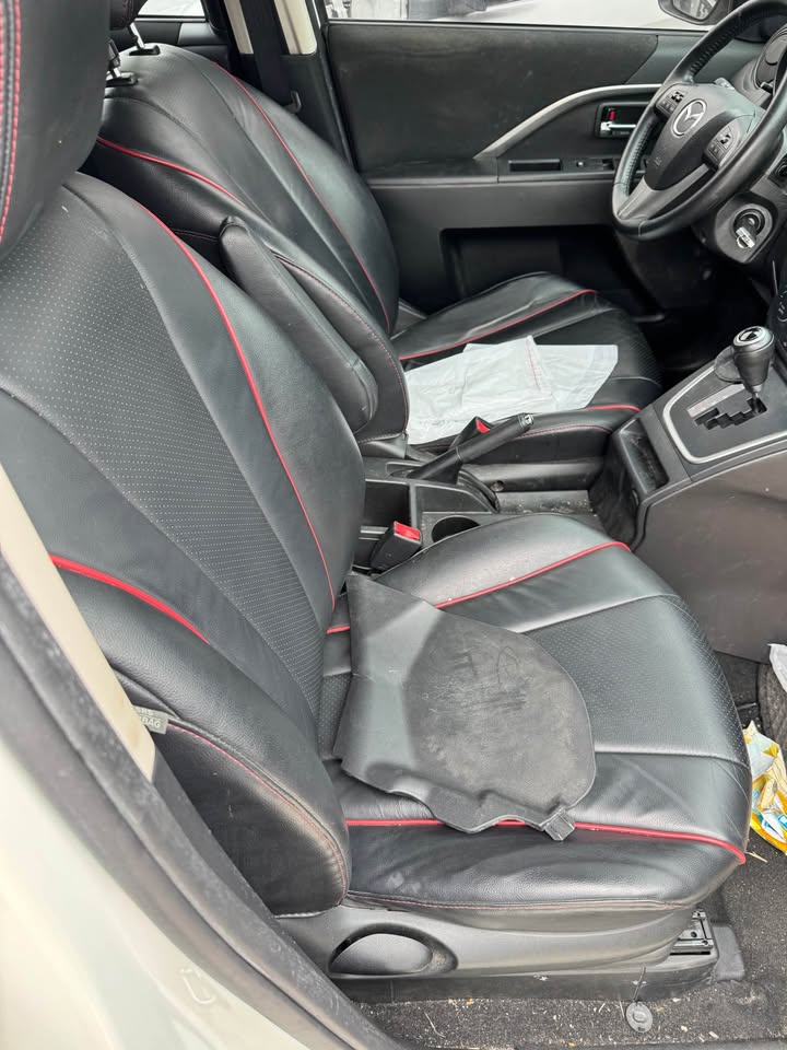 Mazda 5 2.0 整車拆賣 二手零件照片 - Orange Garage