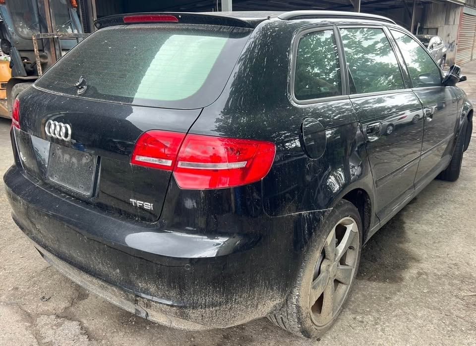 Audi A3 Sportback 1.8 TFSI 整車拆賣 二手零件照片 - Orange Garage