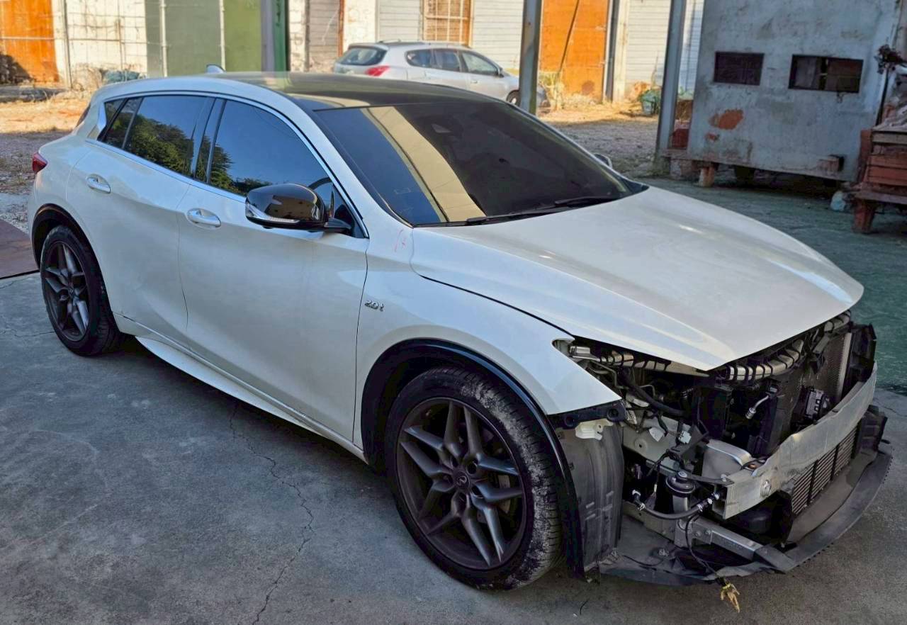 Infiniti Q30 S 2.0t sport 整車拆賣 二手零件照片 - Orange Garage