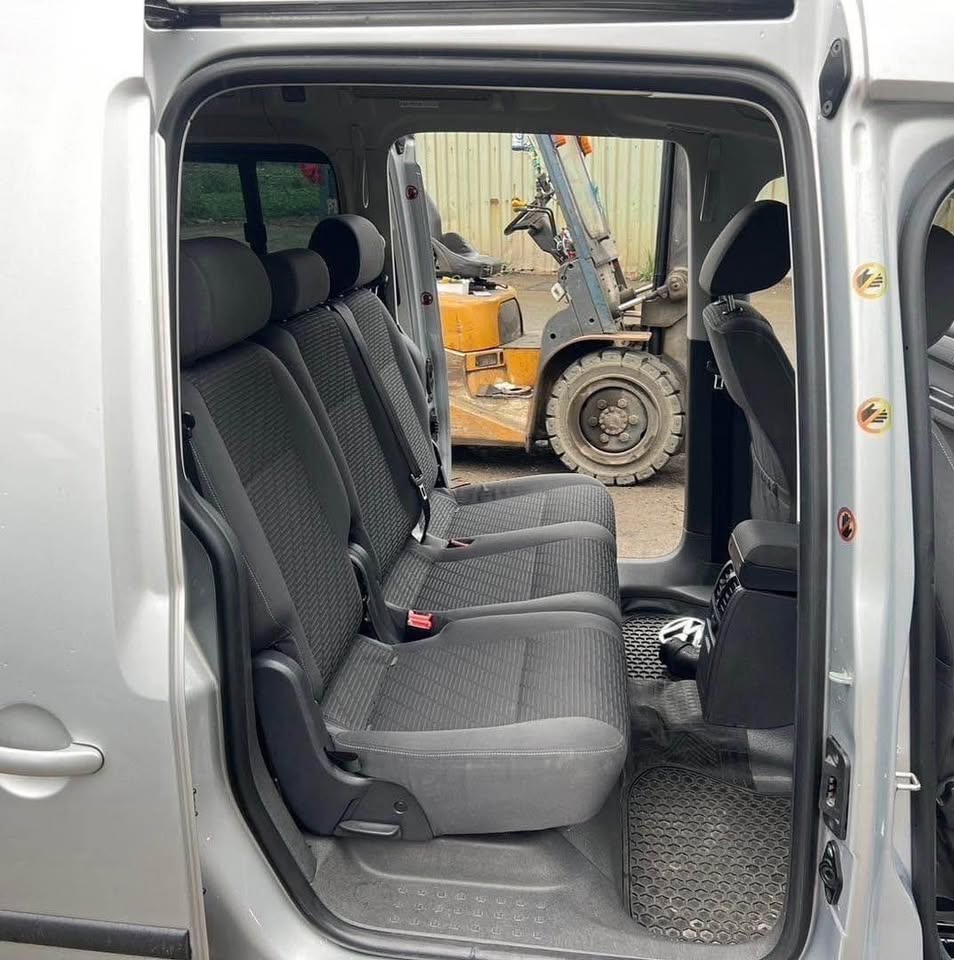 Volkswagen Caddy Maxi TDI 整車拆賣 二手零件照片 - Orange Garage