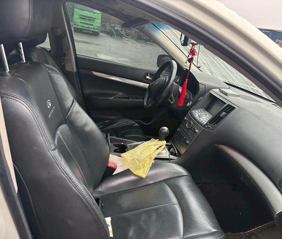Infiniti G25 Sedan 2.5 整車拆賣 二手零件照片 - Orange Garage