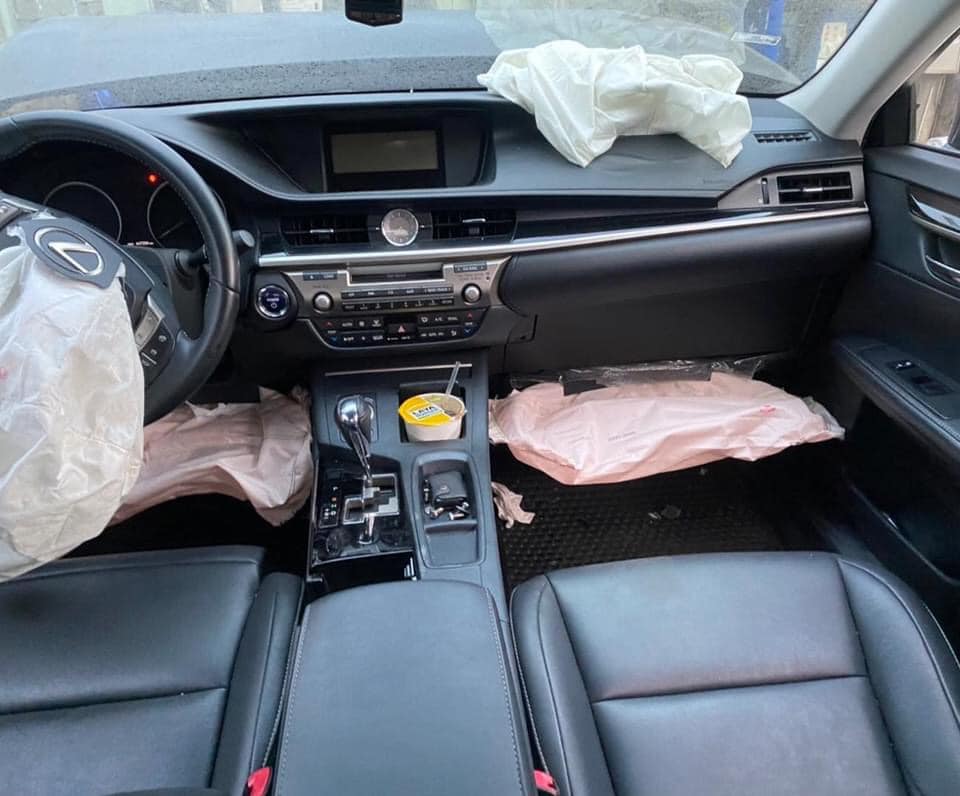 Lexus ES300h 2.5 整車拆賣 二手零件照片 - Orange Garage
