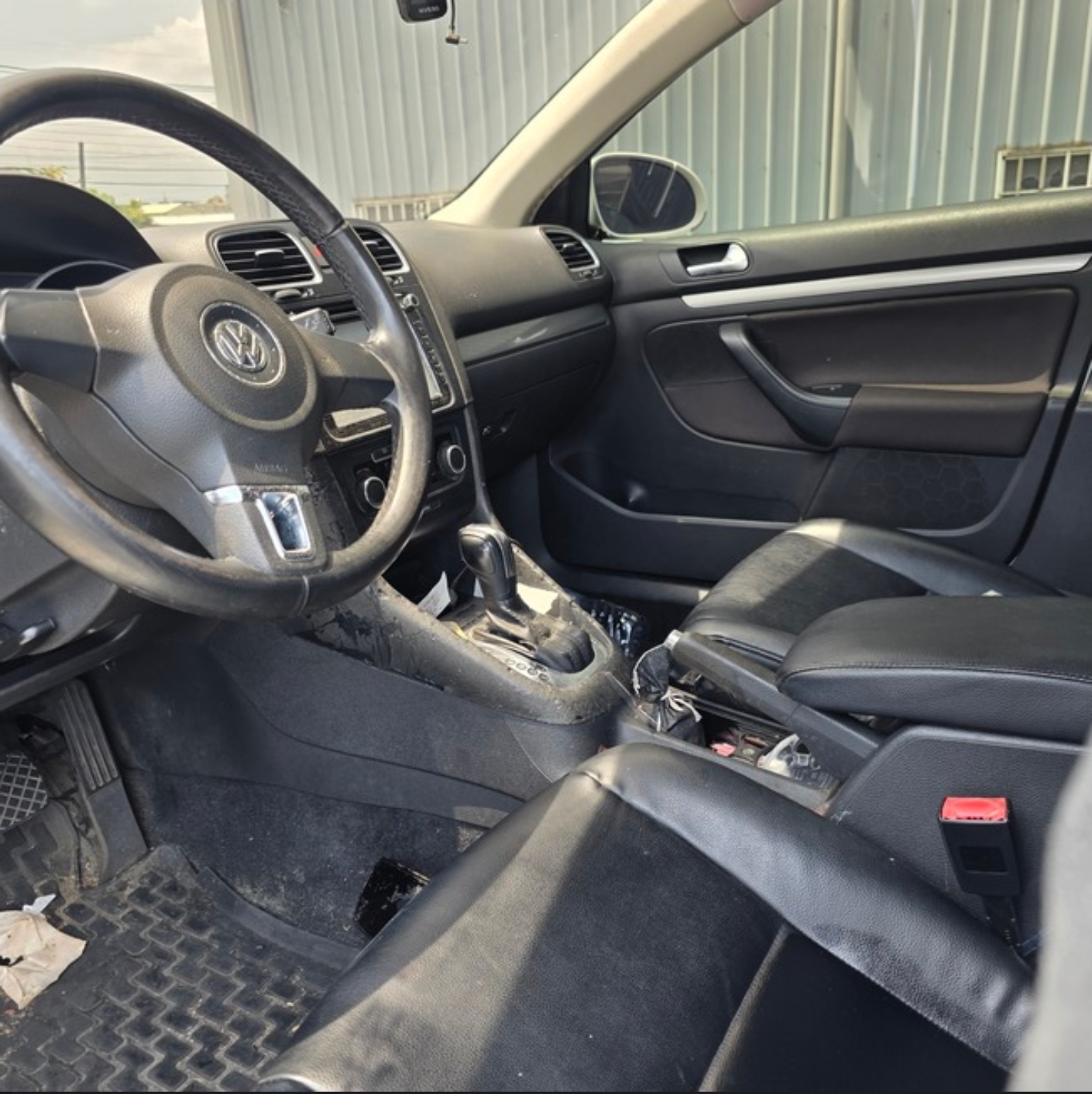 Volkswagen Golf Variant 1.4 TSI 整車拆賣 二手零件照片 - Orange Garage