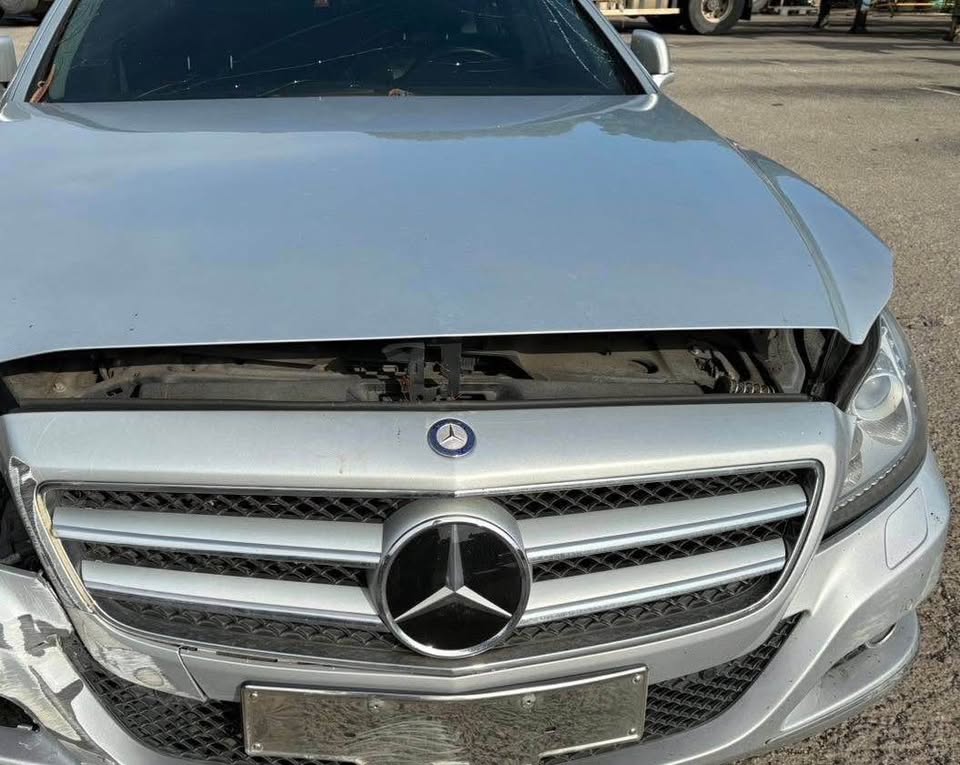 Mercedes-Benz CLS CLS 350 整車拆賣 二手零件照片 - Orange Garage