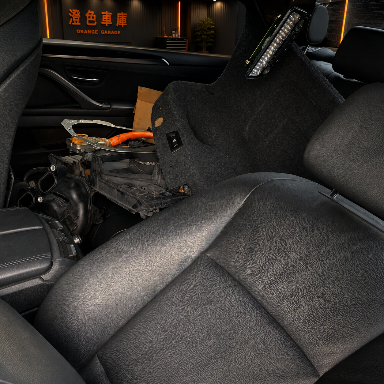BMW 5 Series Sedan ActiveHybrid 5 整車拆賣 二手零件照片 - Orange Garage