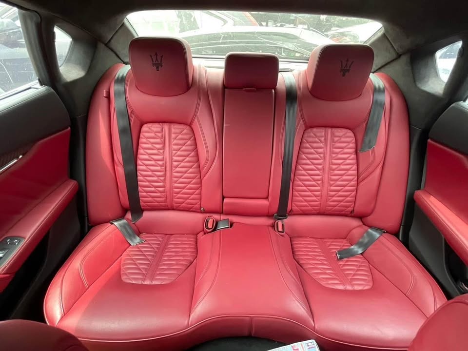 Maserati Quattroporte GranSport 整車拆賣 二手零件照片 - Orange Garage