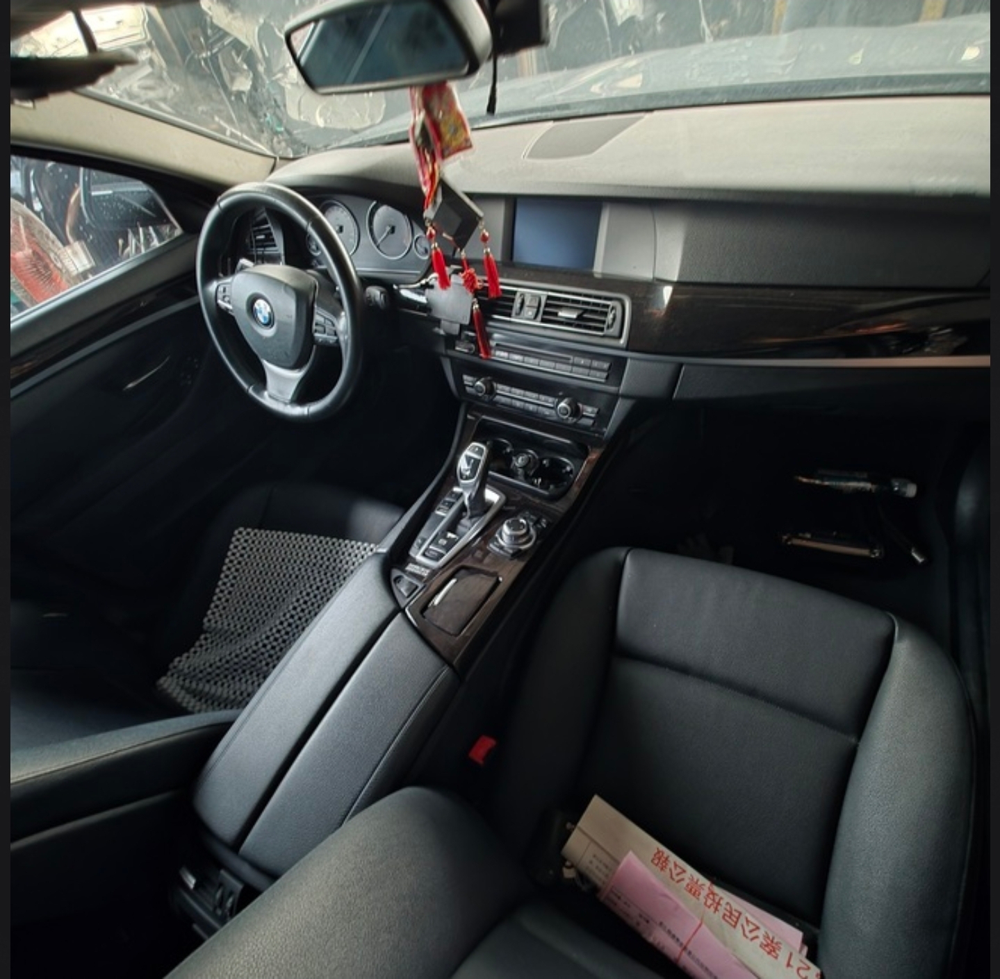 BMW 5 Series 520d 整車拆賣 二手零件照片 - Orange Garage