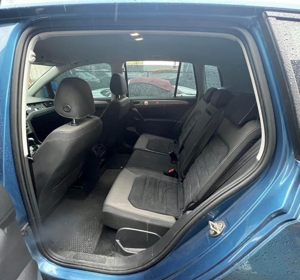 Volkswagen Golf Sportsvan 1.6 TDI 整車拆賣 二手零件照片 - Orange Garage