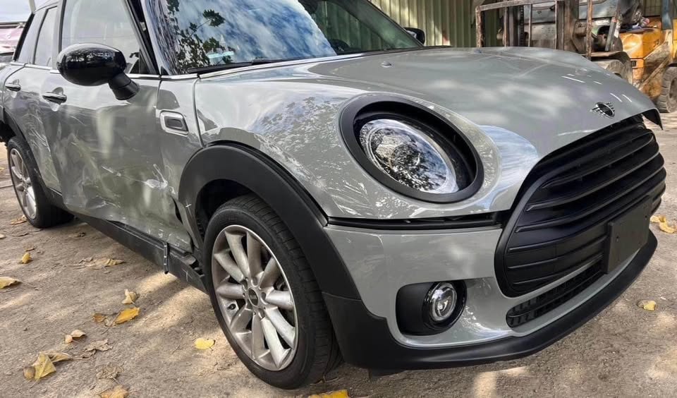 Mini Clubman 1.5 整車拆賣 二手零件照片 - Orange Garage